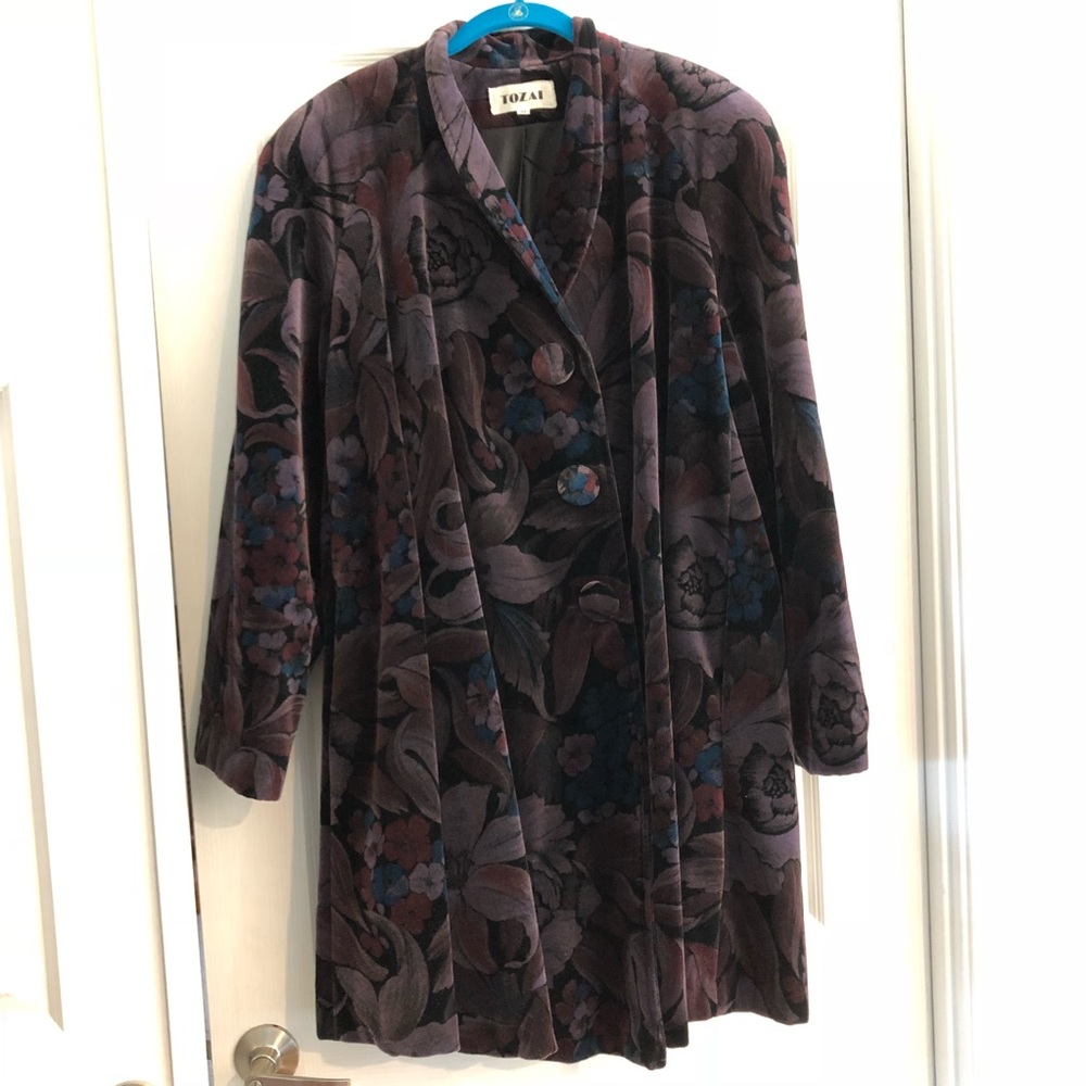 DeBall Velvet Oversized Vintage Coat